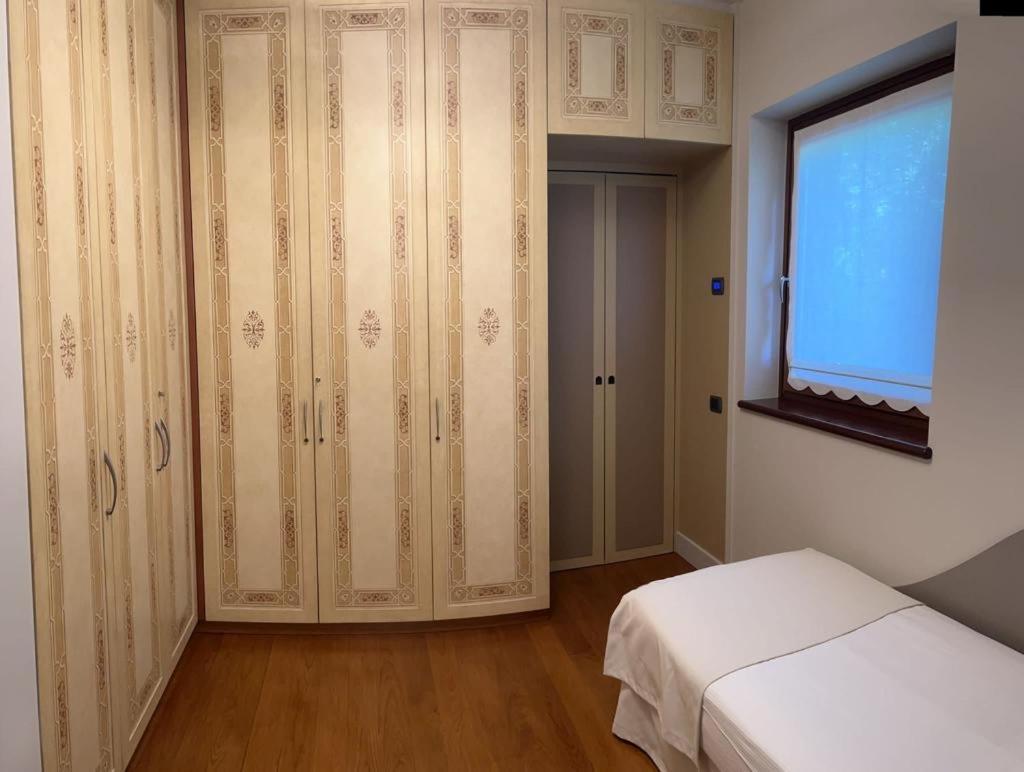 Azzano San Paolo Airport Bea Rooms מראה חיצוני תמונה