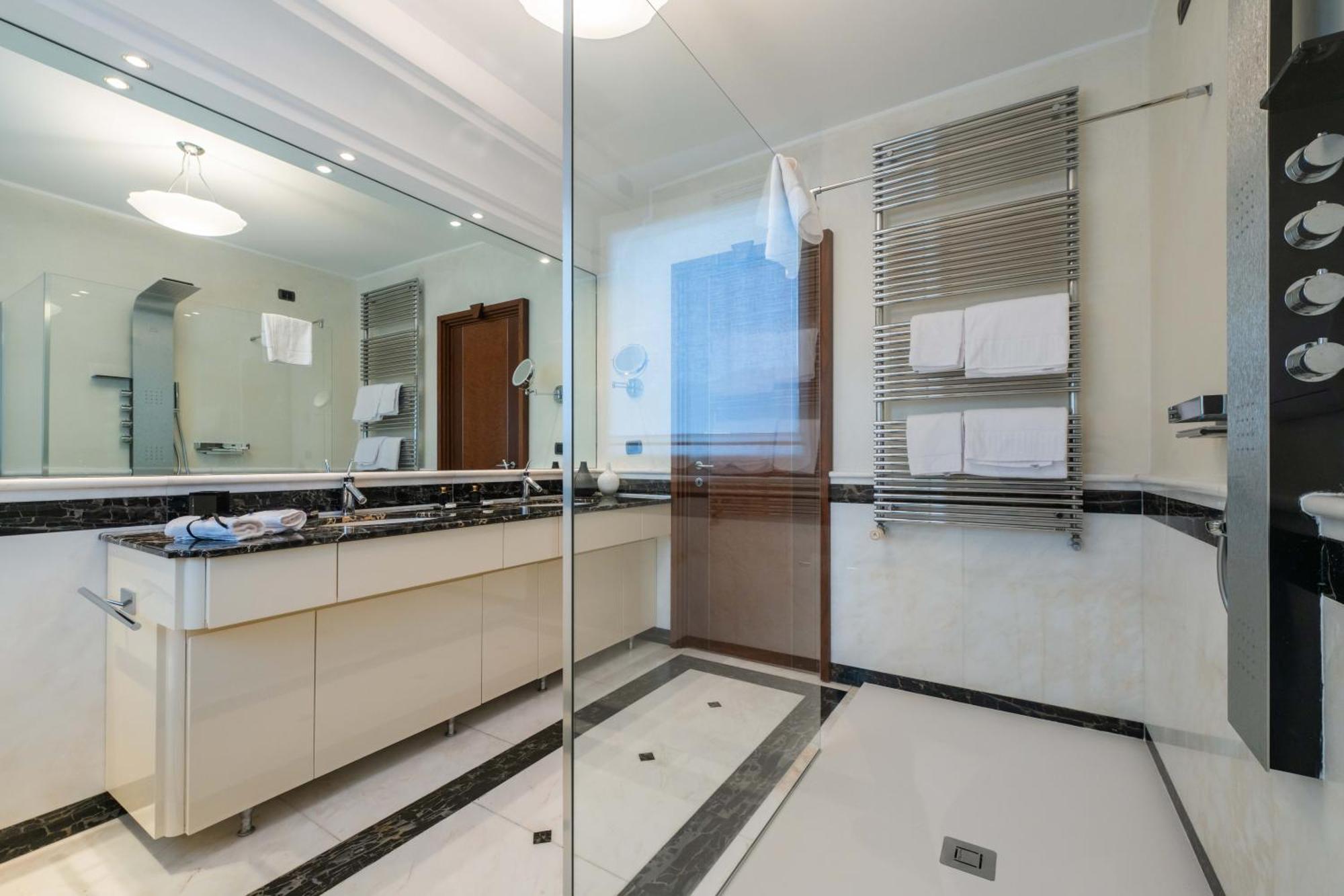 Azzano San Paolo Airport Bea Rooms מראה חיצוני תמונה